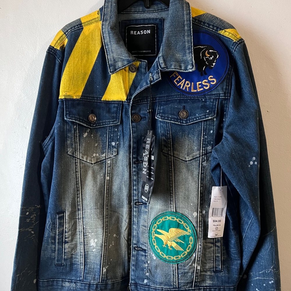REASON New York Denim Jacket Size M *NEW WITH TAG